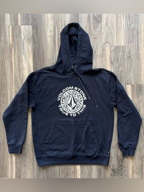 Volcom Navy Blue Hooded Sweatshirt Size M